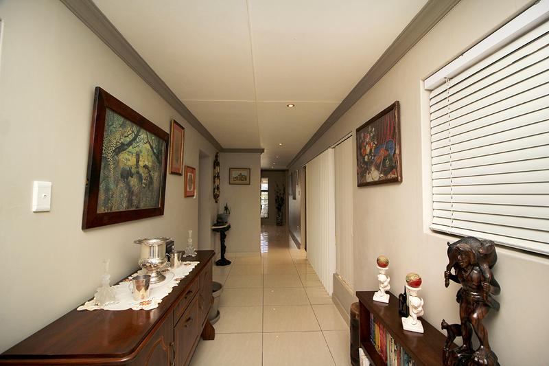 3 Bedroom Property for Sale in Reebok Western Cape